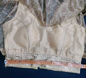 Elegant Gold Print Cape Top