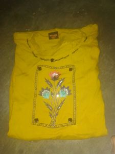 Like New Kurtis Combo