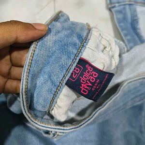 Light Wash Denim Jeans 🌀🌧️