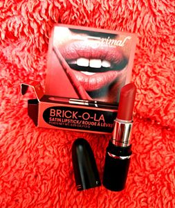 MAC Brick-O-La Satin Lipstick