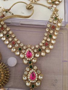 Exquisite Indian Jewelry Set