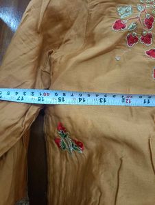 Embroidered Orange red Kurta bottom and dupatta se