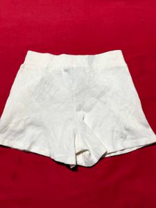 White Textured Kids Shorts – Age 10-11