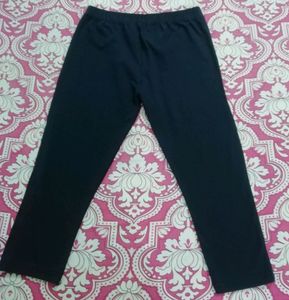 3/4 cotton pant (Black/Oxford blue colour)