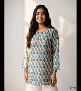 Chic Ikat Print Kurta Top