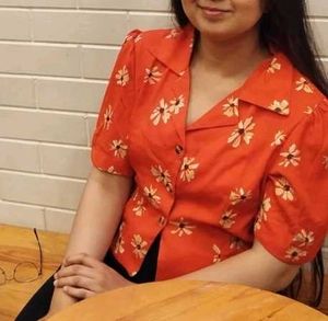 Red Floral Print Cropped Shirt
