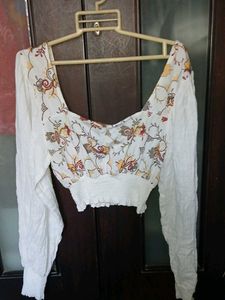 Floral Embroidered Crop Top - L Size