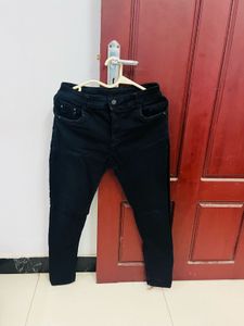 Black Skinny Fit Jeans