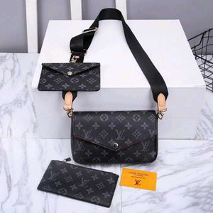 LOUIS VUITTON POCHETTE3PCS SETT without box