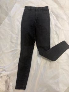 Classic distress Black  High-Waisted Skinny