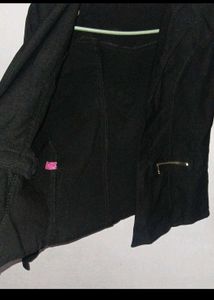 bundle of 4 clothes