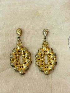 Stunning Red &amp; Crystal Drop Earrings