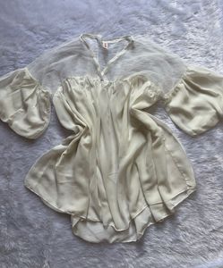 Elegant Sheer Sleeve Tunic Top