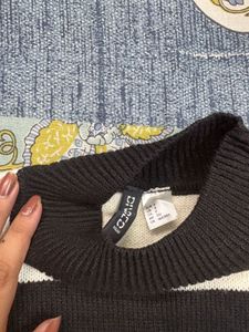 H&amp;M, Black &amp; White Striped Knit Sweater