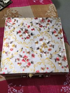 Decorative Bangle Box