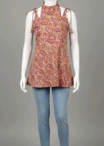 Paisley Print Sleeveless knotted short kurti