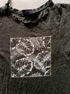 Tropical Leaf Print Graphic Tee