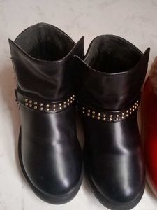 Stylish Black &amp; Red Boots combo fixed price