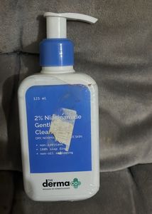 The Derma Co 2% Niacinamide Gentle Cleanser