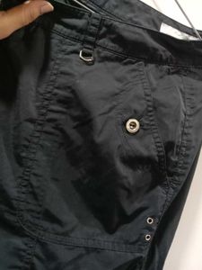 Stylish Women's Black Cargo Pants