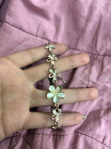 Charming Flower Charm Bracelet y2k