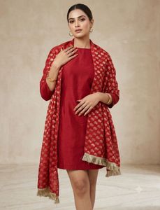 Rich Crimson Red Brocade Dupatta with Gold Paisley