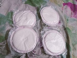 Breast Pad Disposable 4 Set 2 Pc In Each New