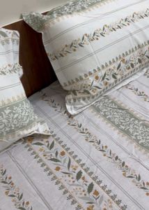 Haus &amp; Kinder Signature Floral Print Bed Sheet Set
