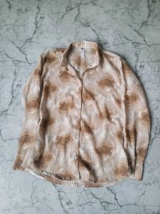 Elegant Rose Print Button-Up Shirt