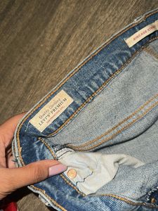 Classic Levi's Blue Denim Jeans