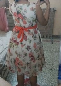Floral Print Dress with Belt