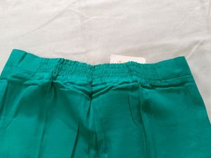 Trousers 👖 For Girls