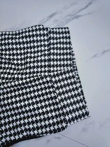 Houndstooth Print Leggings