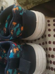 spider man shoes and dinasaur