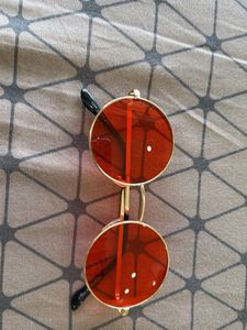 Round Red Lens Sunglasses