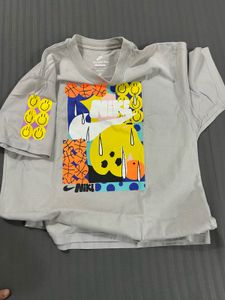 Nike Graphic T-Shirt