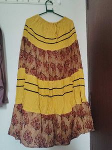 Bohemian Tiered Floral Print Skirt