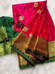 Pink Banarasi Silk Saree🩷