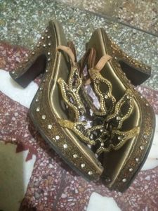 Golden Embellished sandal heels combo