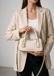 Marc Jacobs Off white  🤍 Leather Satchel Bag