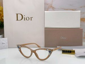 DIOR SUNGLASSES** SHOWROOM ARTICLE*PREMIUM