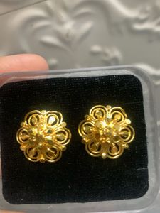 Gold Flower Earrings