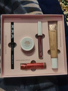 Just Herbs Glam Box Makeup Essentials