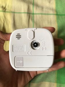 OPRAT Square Alarm Clock