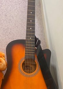 guitar like new