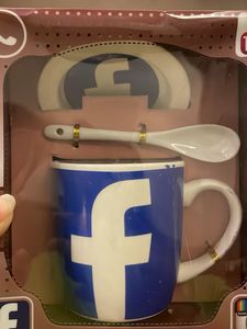 Social Media Mug Set