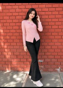 Chic Pink Ribbed Top with Floral Accents