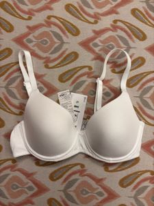 Comfortable White Everyday Bra