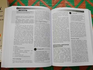 SRIRAM'S IAS Indian Polity &amp; Economy Books