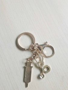 Dr Keychain with Syringe &amp; Stethoscope